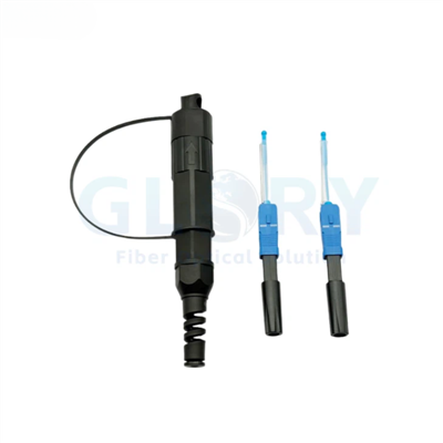 Cysylltydd ffibr optegol